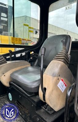 Đáng tin cậy 303,5 3.5 tấn cũ Excavator Caterpillar sử dụng với thiết kế cứng