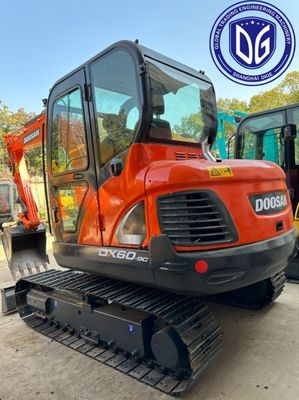DX60E-9C được tối ưu hóa Máy thủy lực thợ đào Doosan 6t, điều khiển chính xác
