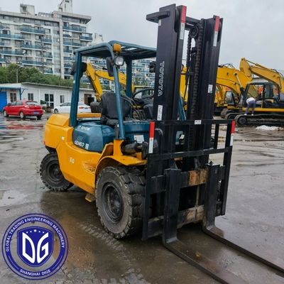 5 tấn sử dụng xe nâng Toyota nguyên bản từ Nhật Bản Toyota xe nâng cũ