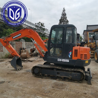 Điều kiện tuyệt vời DH55 Xổ Doosan 5.5 tấn được sử dụng với bảo trì chuyên nghiệp