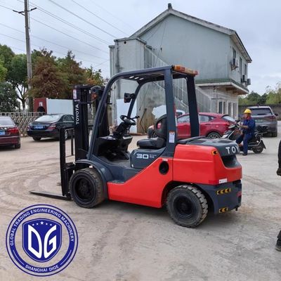 3t 8FDA30 Máy nâng nâng Toyota sử dụng Máy nâng nâng thủy lực sử dụng mạnh