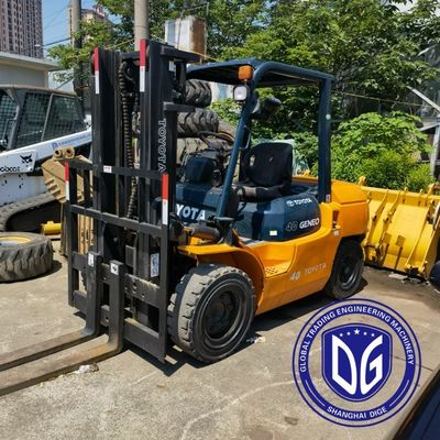 4t 8FDA40 Toyota Cổ dụng xe nâng mạnh mẽ Cổ dụng xe nâng máy thủy lực