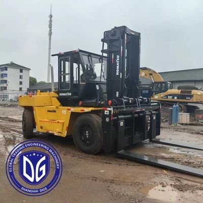 Máy nâng Komatsu 15 được sử dụng với khả năng hiệu suất cao