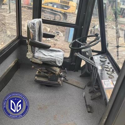 Máy nâng Komatsu 15 được sử dụng với khả năng hiệu suất cao