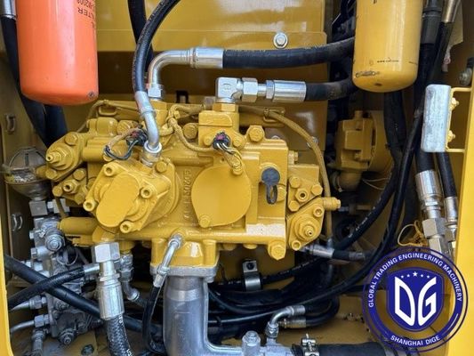 313D2GC Máy đào 13 tấn đã qua sử dụng với thiết kế nhỏ gọn cho không gian hẹp