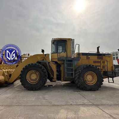 WA600-3 Komatsu Loader sử dụng đặc biệt cho công việc khai thác mỏ và xây dựng lớn
