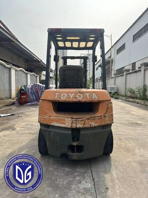 2.5t 8FDA25 Toyota sử dụng xe nâng mạnh mẽ sử dụng xe nâng máy thủy lực