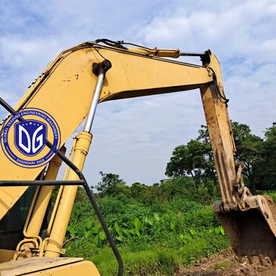 Giải phóng đầy đủ tiềm năng của các dự án xây dựng của bạn với Komatsu Excavator PC200