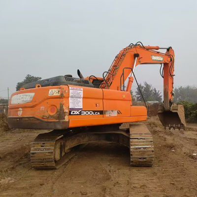 Doosan gốc DX300LCA sử dụng máy đào thủy lực với động cơ DE08TIS Để bán máy đào bò