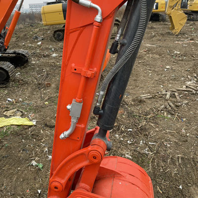 Máy đào Kubota U35 làm cho công việc của bạn nhanh hơn và dễ dàng hơn với bảo trì thuận tiện