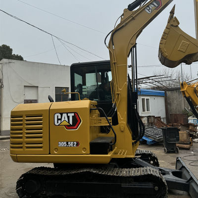 Đường di chuyển loại Caterpillar Excavator sử dụng với hình thức lái xe thủy lực