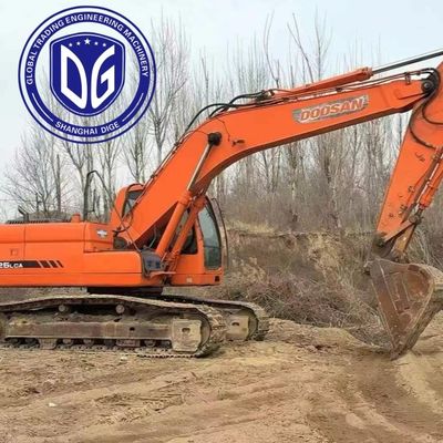Máy bơm thủy lực 22t Doosan với trọng lượng hoạt động đỏ để tăng năng suất tối đa