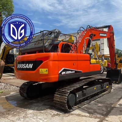 Máy đào Doosan DX225 cũ Đáng tin cậy Giá cả phải chăng