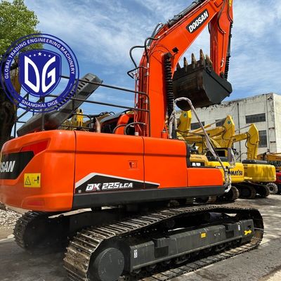 Máy đào Doosan DX225 cũ Đáng tin cậy Giá cả phải chăng
