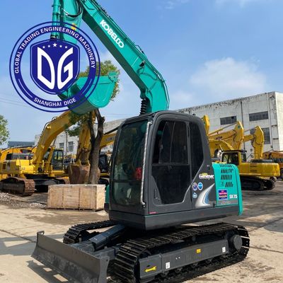 Được sử dụng Kobelco SK75 Excavator Track Moving Type Compact
