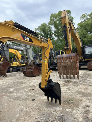Máy xúc Caterpillar 303.5E 3.5 tấn đã qua sử dụng, có sẵn trong kho với giá rẻ, máy xúc bền bỉ